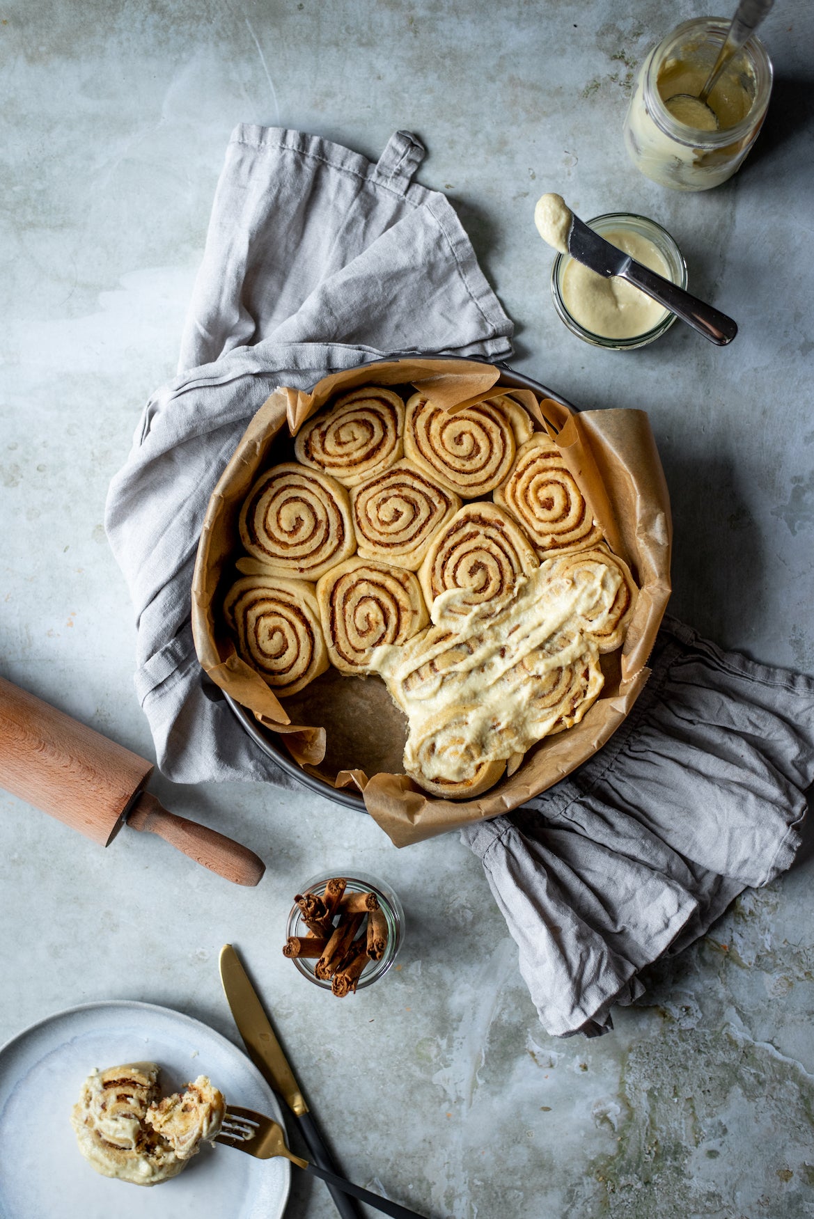 glutenfreie Zimtschnecken gluten-free cinnamonrolls senzaglutine